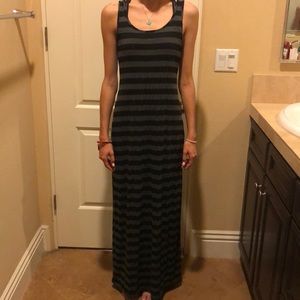 Tart Stripped Maxi Dress